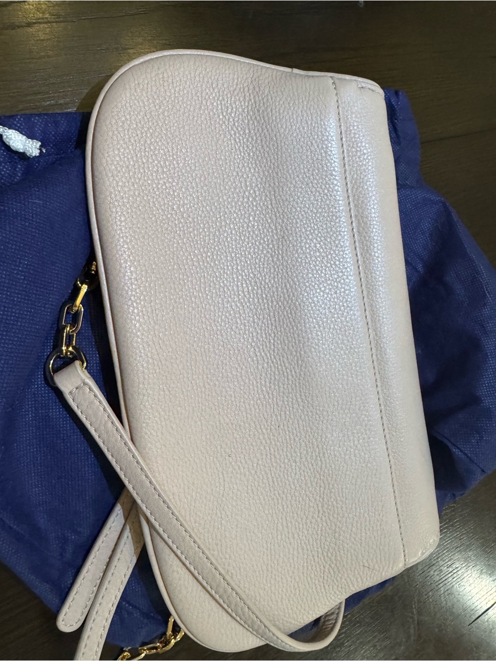 Tory Burch Pebbled Leather Crossbody in Light Pink - Women
